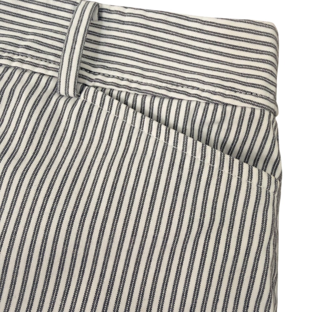 Talbots Perfect Shorts (16) Preppy Coastal Summer Black White Stripe Bermuda - Picture 7 of 12